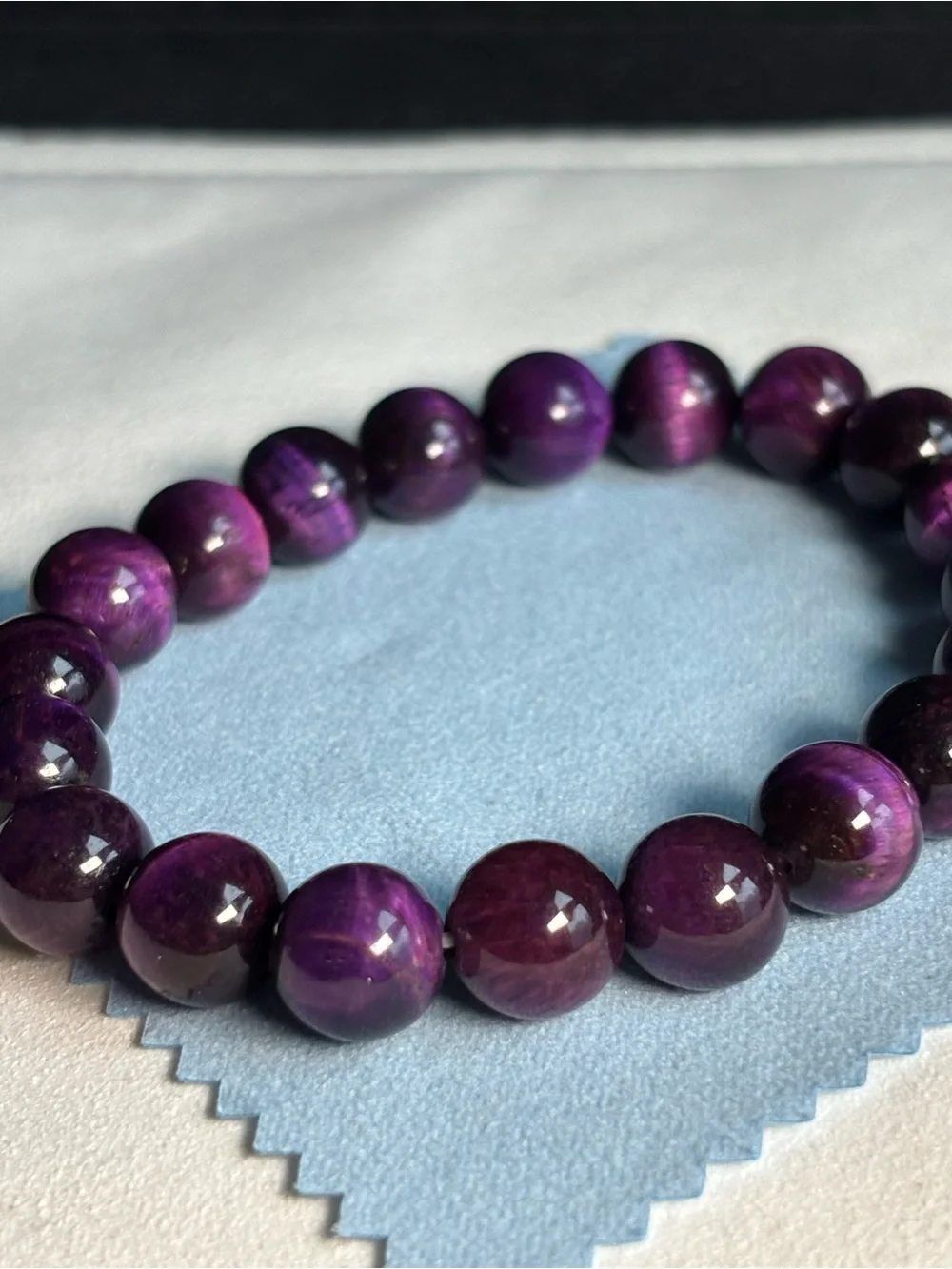 10mm Purple Tiger Eye Beaded Stretch Bracelet